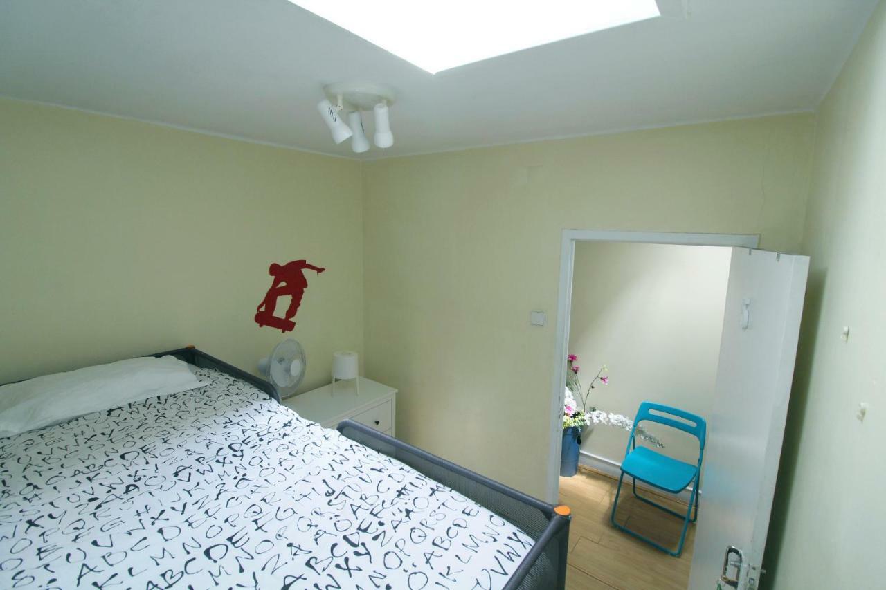 Room In Marechal Saldanha 3Rd Floor Lisbon Bilik gambar